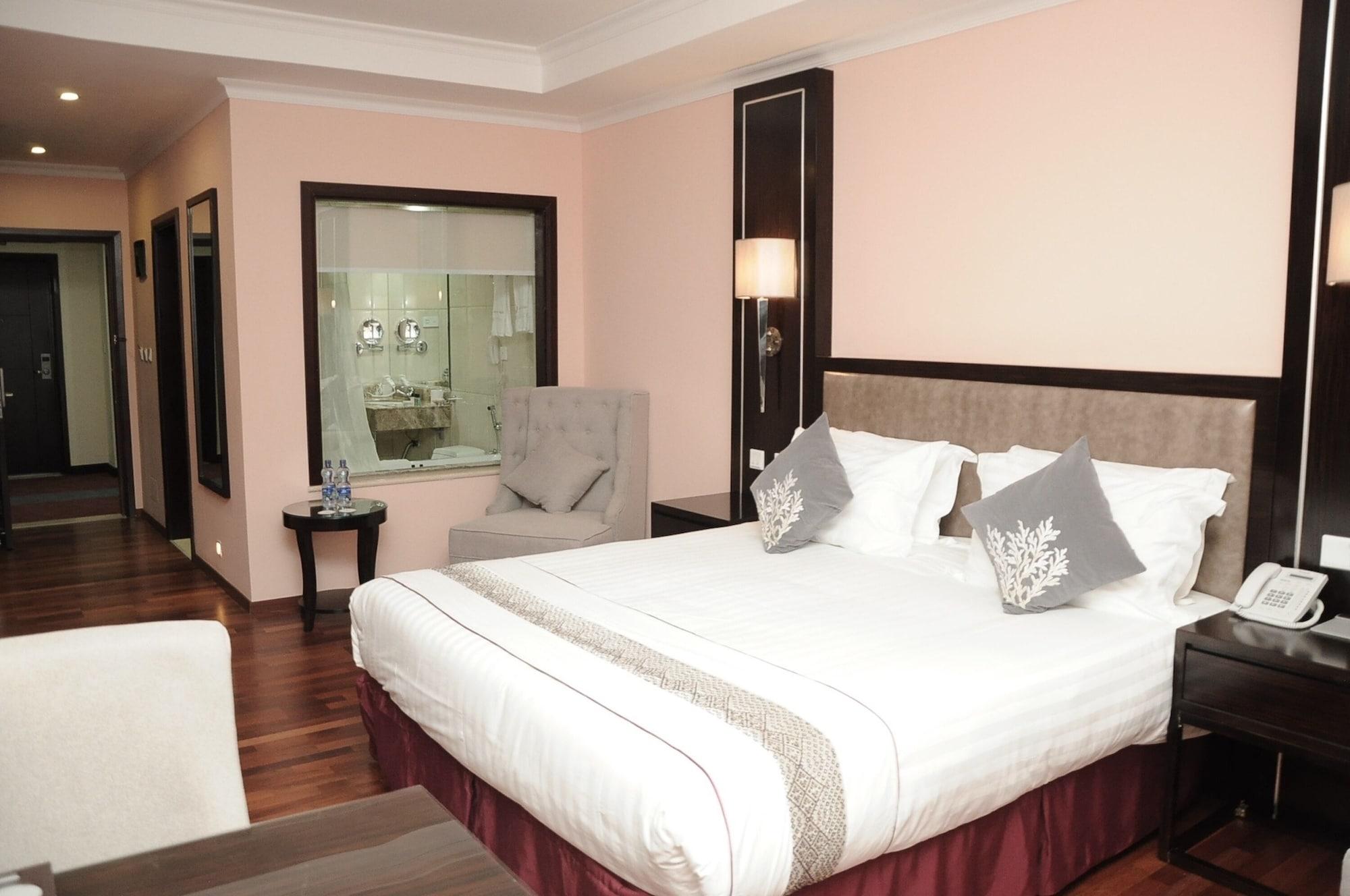 Saro Maria Hotel Addis Ababa Exterior photo