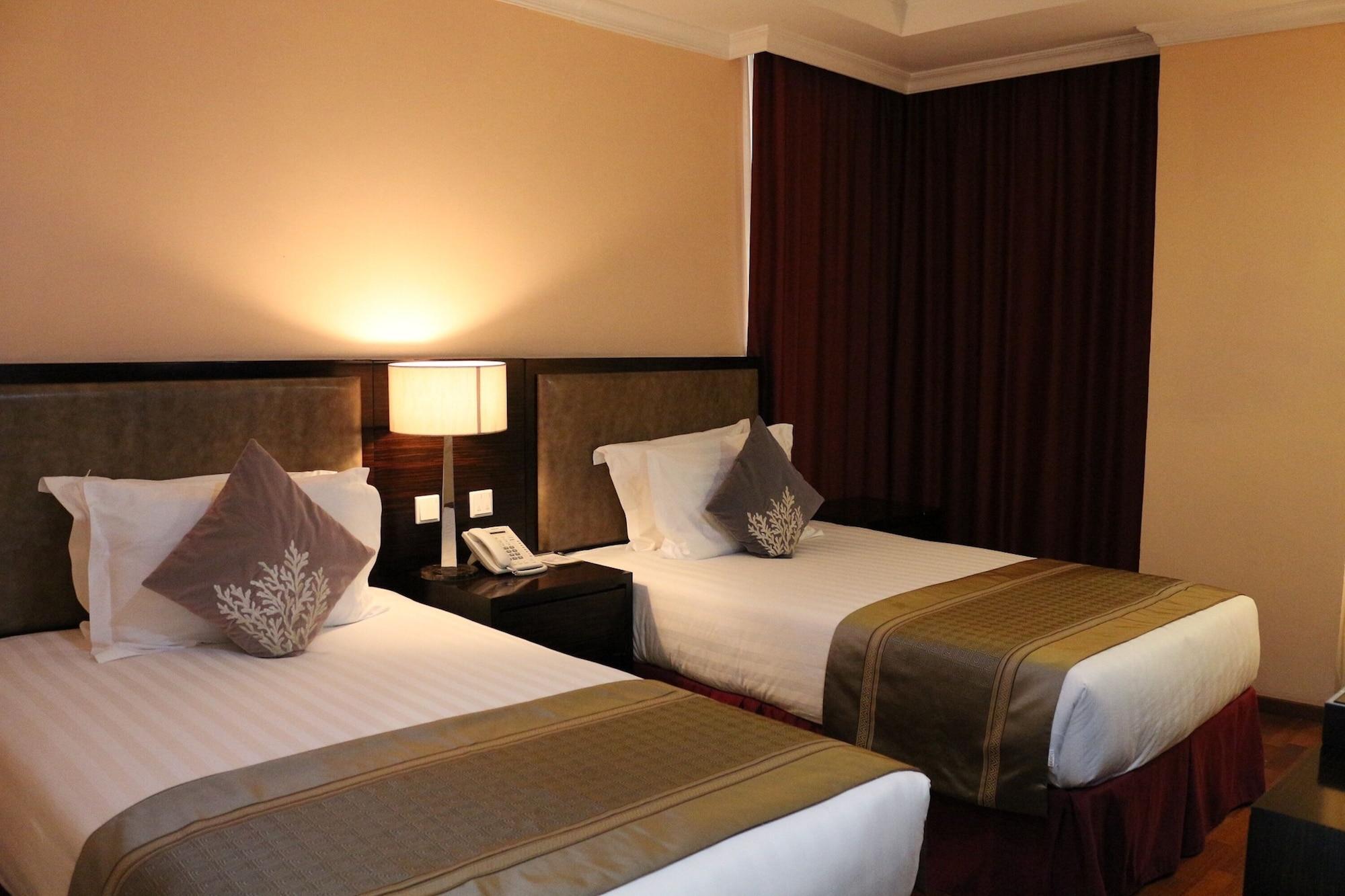 Saro Maria Hotel Addis Ababa Exterior photo