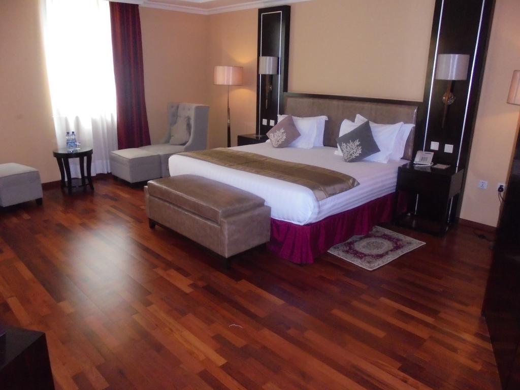 Saro Maria Hotel Addis Ababa Exterior photo