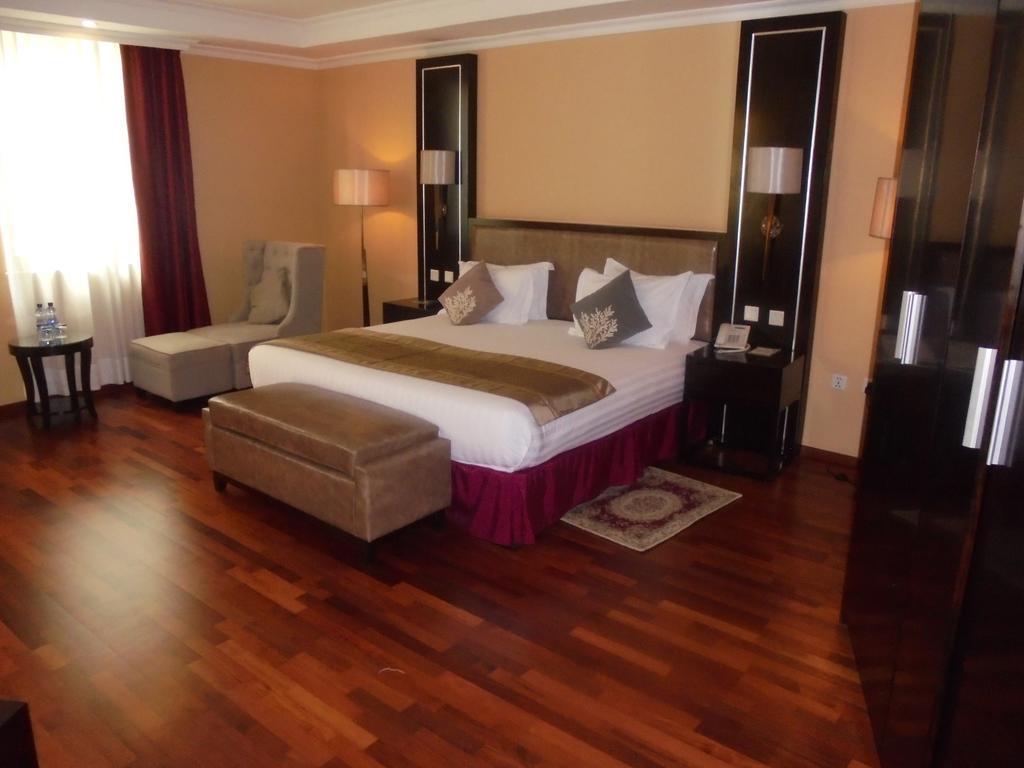 Saro Maria Hotel Addis Ababa Exterior photo